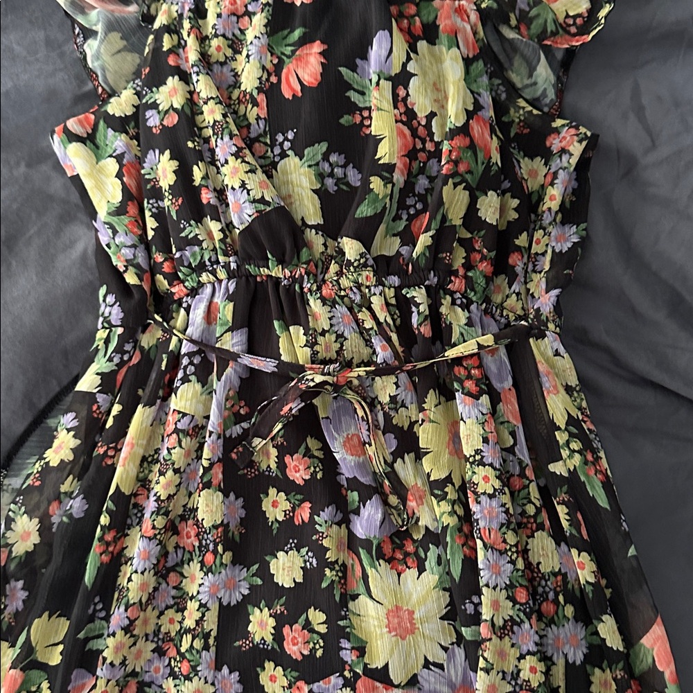 Floral Ruffle Dress - Picture 4 of 4
